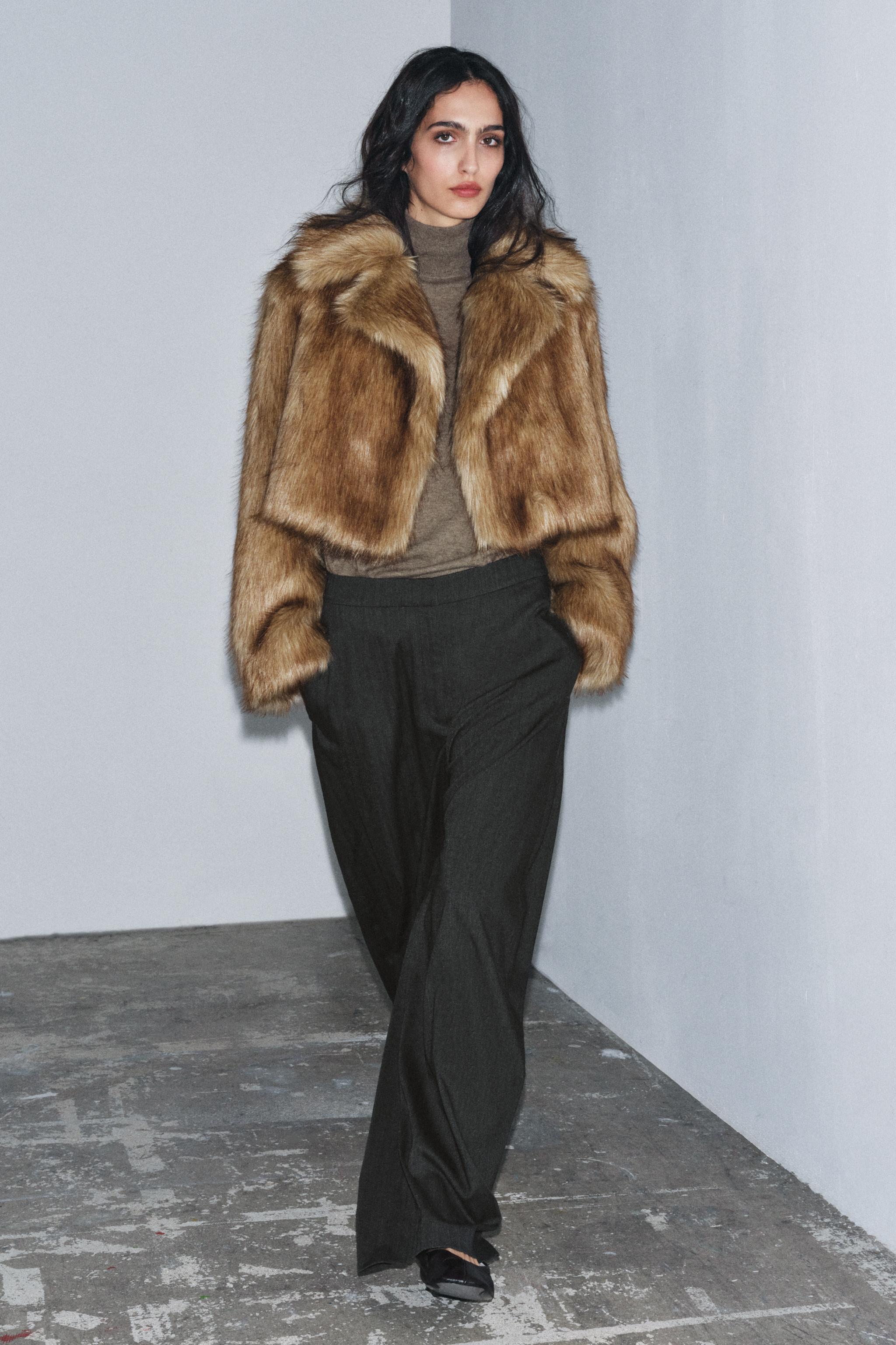 ZW COLLECTION FAUX FUR CROPPED JACKET